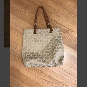 Michael Kors Tote